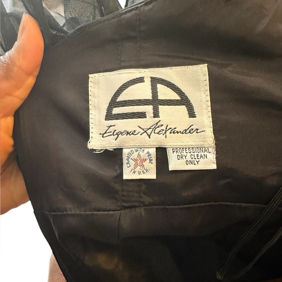 RARE Vintage Eugene Alexander  Black and Gold Gown - Picture 3 of 16